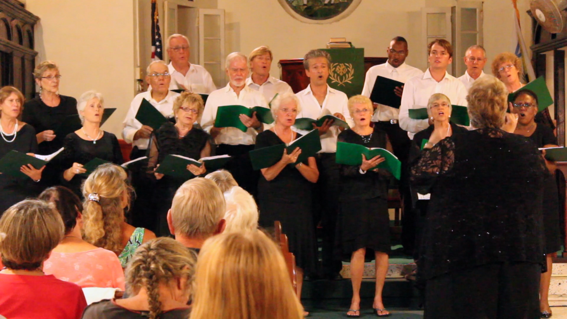 St. John Singers Present Holiday Concerts
