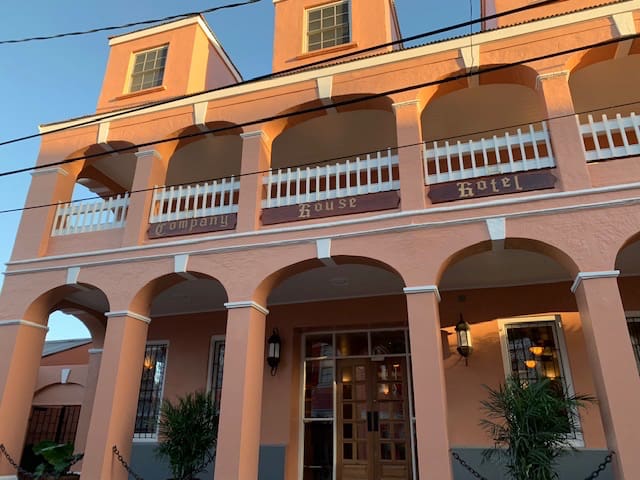 Company House Hotel Makes Elegant Comeback