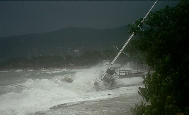 CSU Team Predicts Slightly Below Average Hurricane Season