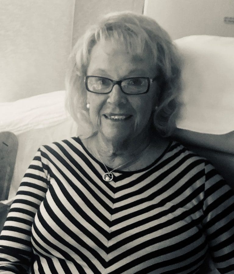 Eileen Marie Oliver Dies at 74