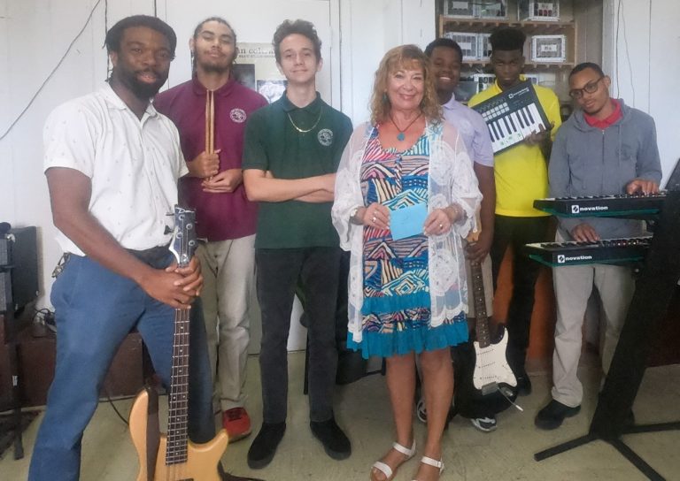 Streel Level VI Presents Donation to Gifft Hill School Youth Music Program