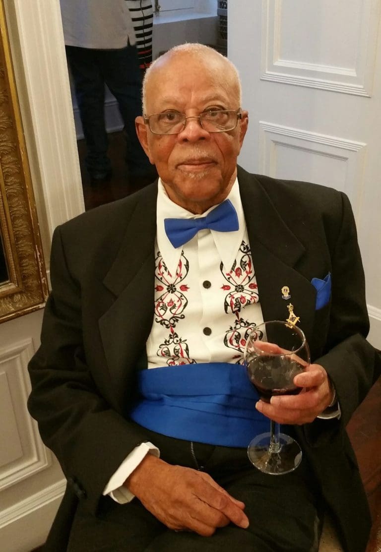 Harold Gustave Thompson Sr. Dies at 97