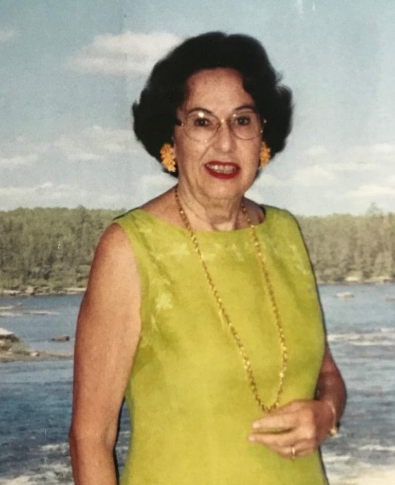 Marion Gallo Moore Dies at 87
