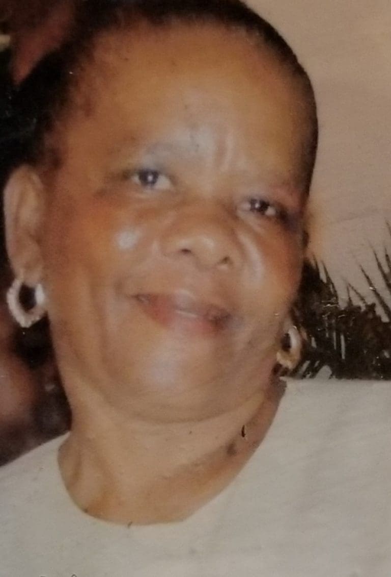 Veronica Casimir Dies at 70