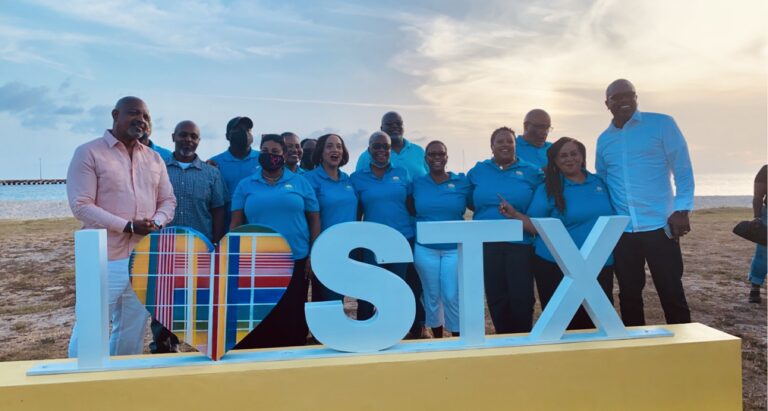 St. Croix Classes of the 80s Presents “I Love STX” Sign