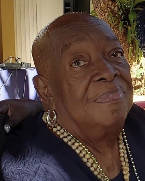 Greta Leona Hart Dies at 84
