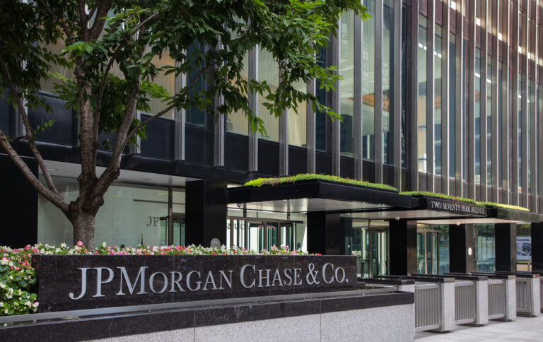 JPMorgan Digs into Plaskett’s Epstein’s Ties in Deposition