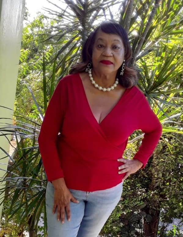 Margaret L. Wells Dies at 71