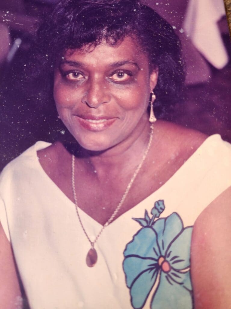 Eglah Natalie Marsh-Clendinen Dies