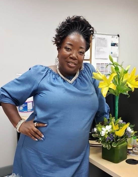 Sandra Hodge Dies at 55