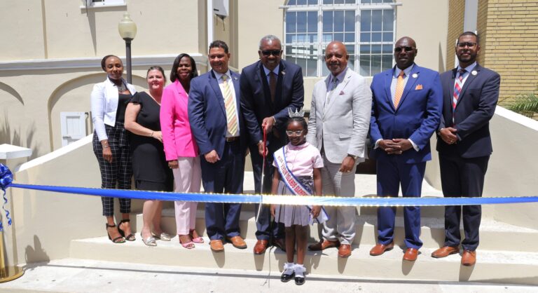 Photo Focus: Ribbon-Cutting Held for Florence A. Williams Library