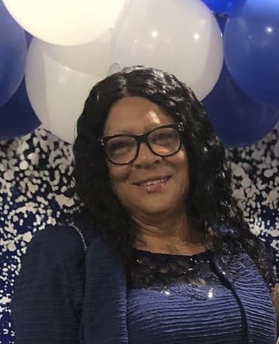 Minister Elveta Wade Chalmers Dies at 66