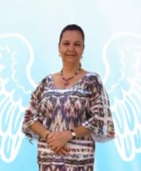 Fe Robles Dies