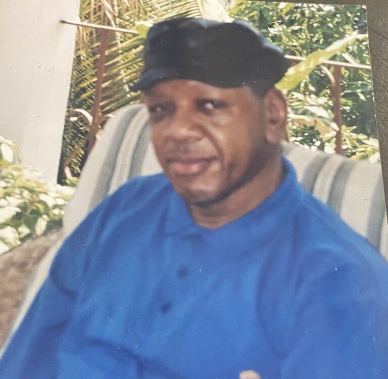 Roy Blake Dies