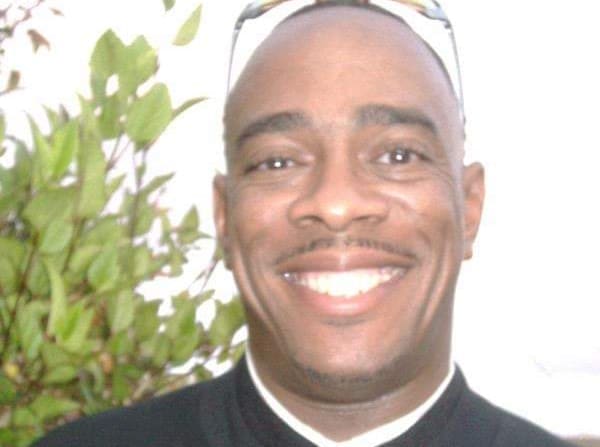 Maurice Todman Dies