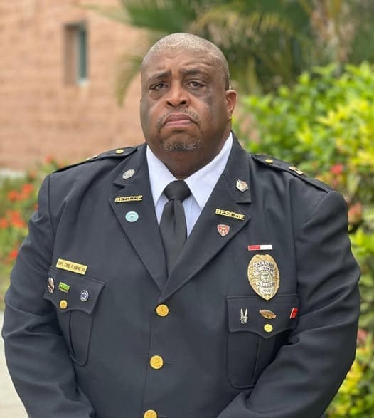 Carl Fleming Sr. Dies