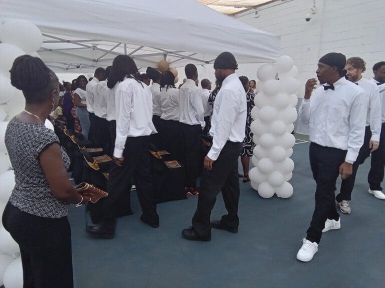 Seventeen BOC Inmates Awarded Class Completion Certificates