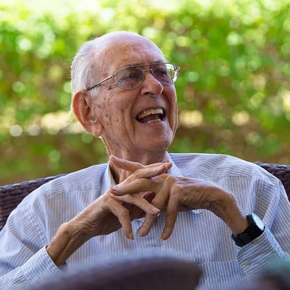 Donald Carr Nelthropp Dies at 94