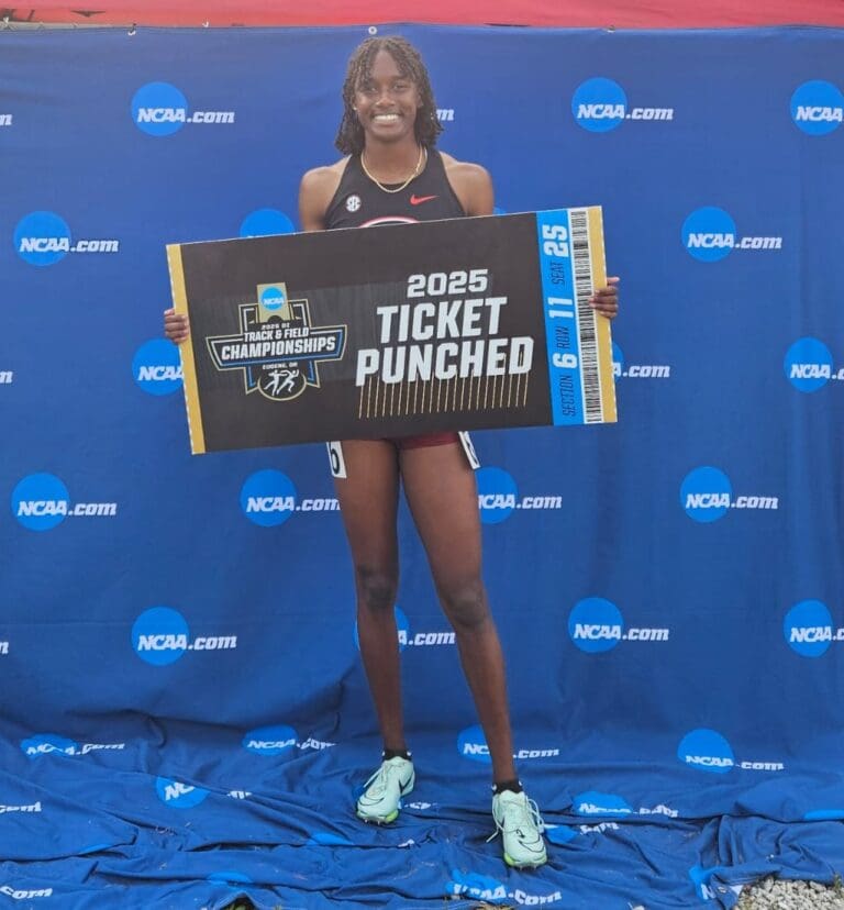Michelle Smith Advances to NCAA Championships