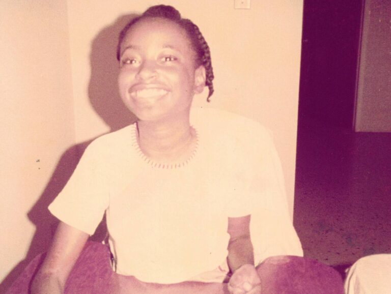 Lisa Lamonica Lomax Dies