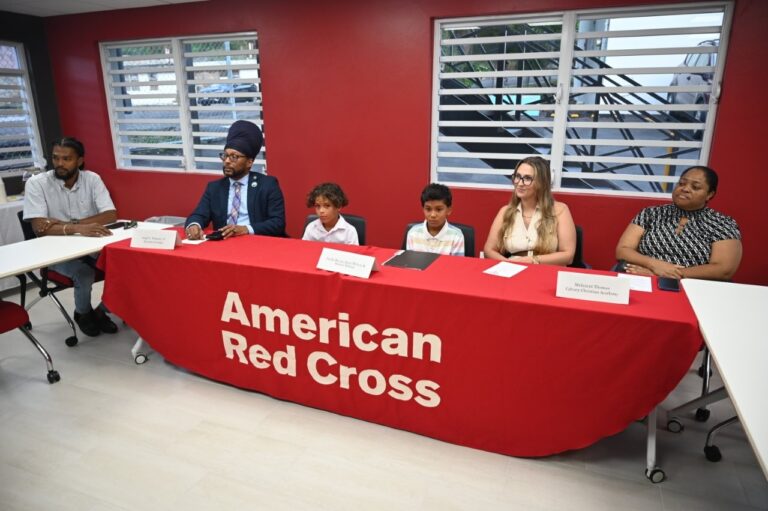Young Kayakers Presented with National Award for Saving Life on St. Thomas Beach