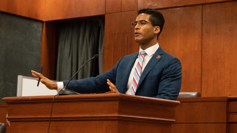 Constitutional Scholar Reviews Sixth V.I. Constitutional Convention Draft